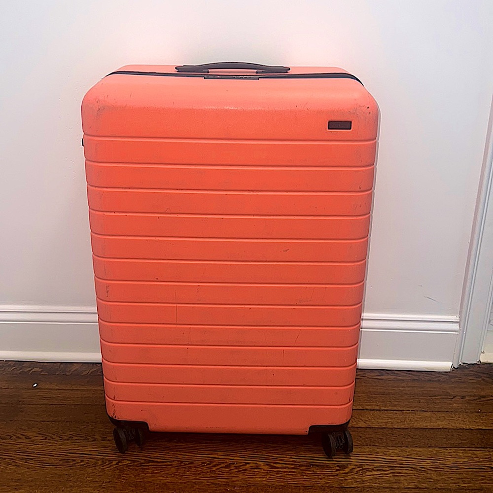 THE LARGE - GRAY MALIN X AWAY LUGGAGE The Large Suitcase in Coral + Bondi